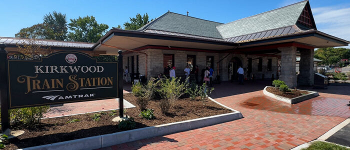pic_kirkwood_train_station_00_01_00_19_Still001